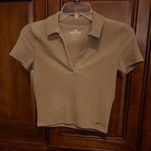 Hollister Must-Have Collection Baby Tee Tan Ribbed V-Neck Top